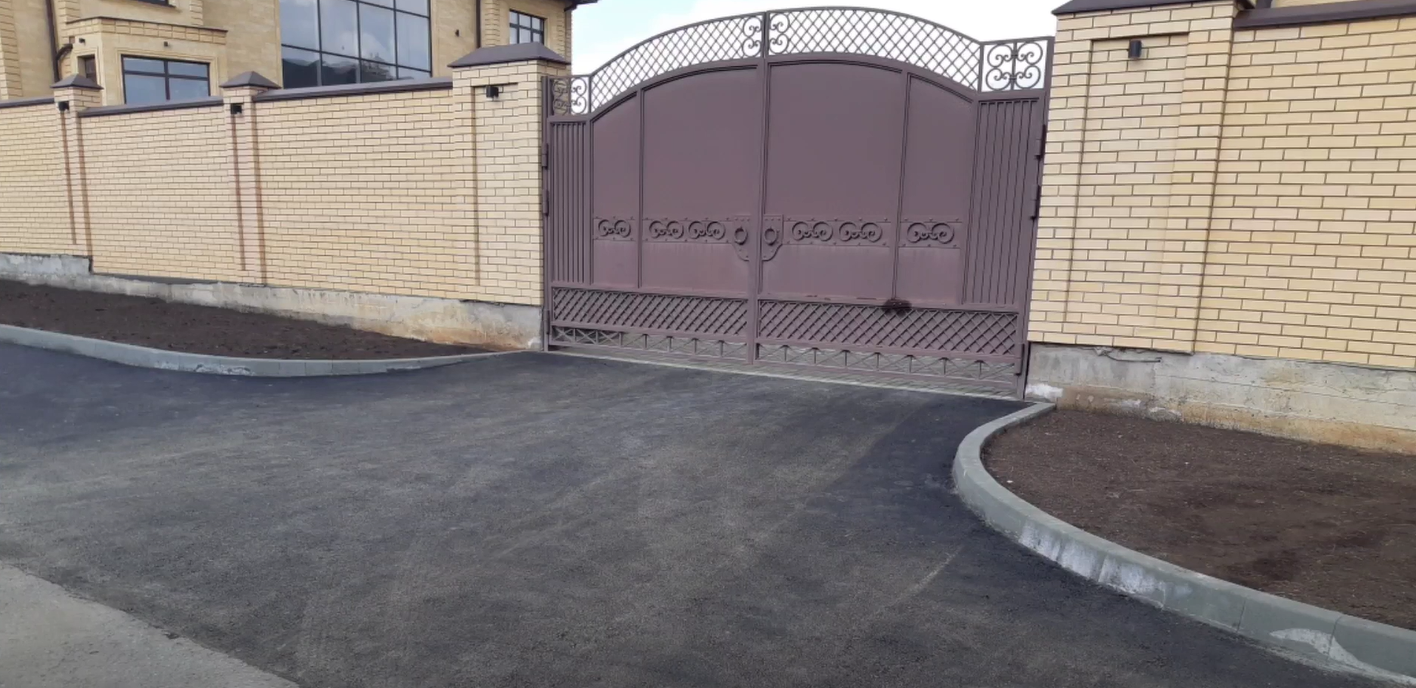 https://petrozavodsk.blago-s.ru/storage/app/uploads/public/646/325/9f3/6463259f3434e253867272.png